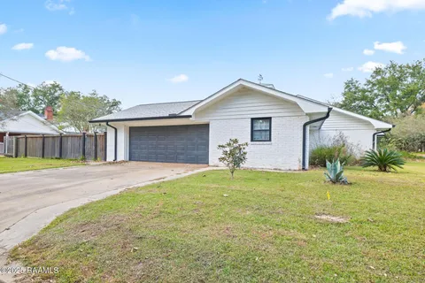 $435,000 | 101 Sidney Street, Lafayette, LA 70506