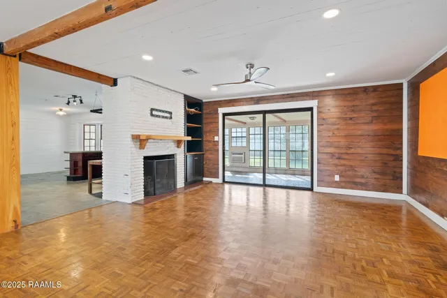 $435,000 | 101 Sidney Street, Lafayette, LA 70506