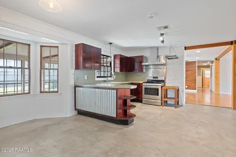 $435,000 | 101 Sidney Street, Lafayette, LA 70506