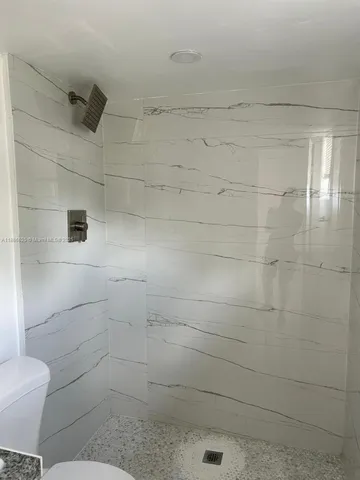 $189,900 | Kadell Heights, Miami, FL 33161