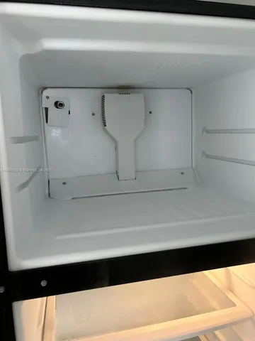 $189,900 | Kadell Heights, Miami, FL 33161