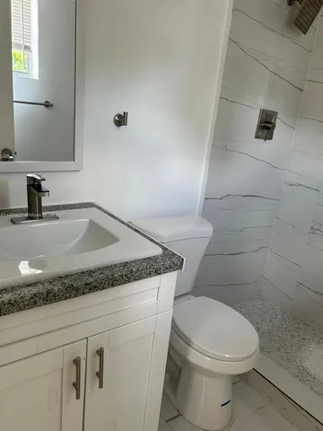 $189,900 | Kadell Heights, Miami, FL 33161