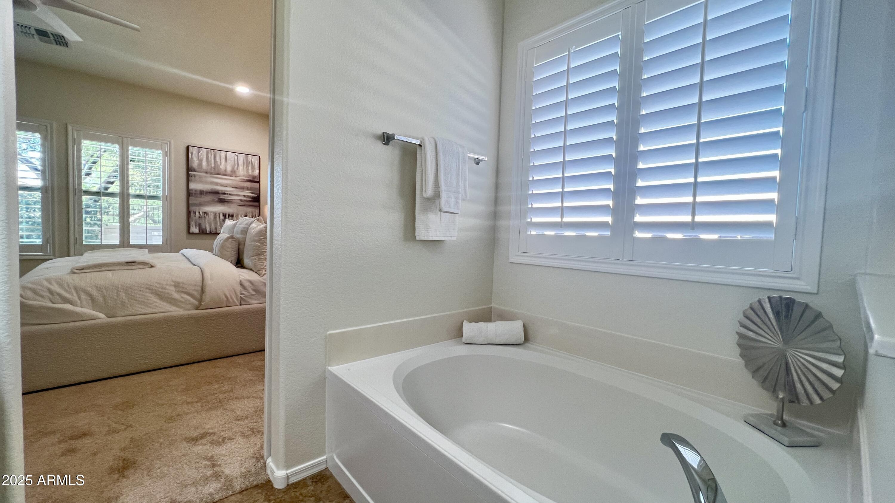 10850 West Avenida Del Rey Peoria, AZ 85383 - Photo 18 of 35 PRIMARY BATHROOM