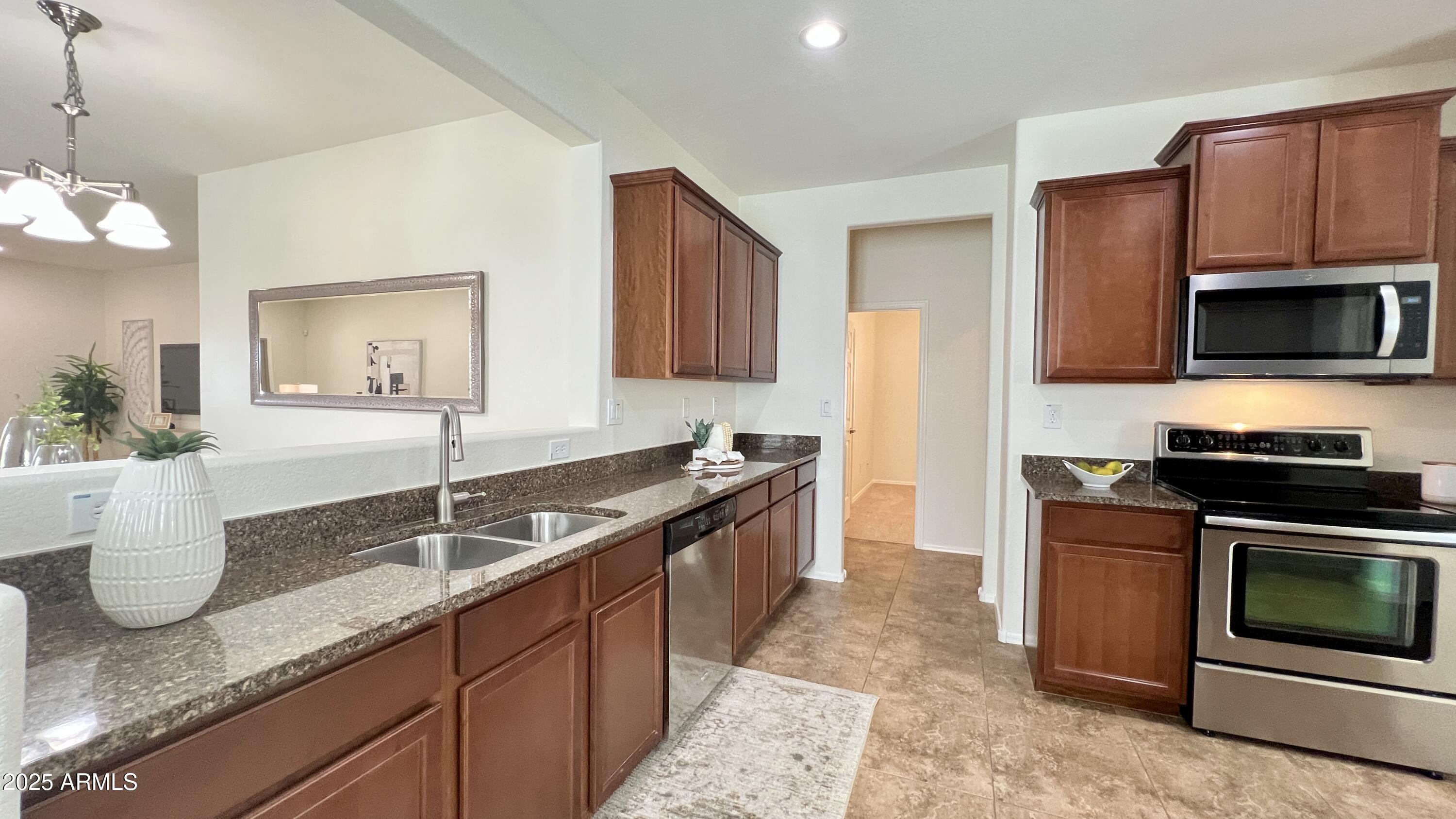 10850 West Avenida Del Rey Peoria, AZ 85383 - Photo 3 of 35 10850 W AVENIDA DEL REY PEORIA AZ 85383