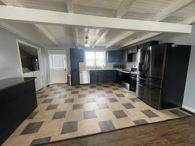 $199,900 | 1350 South Ruth Street, Rushville, IN 46173