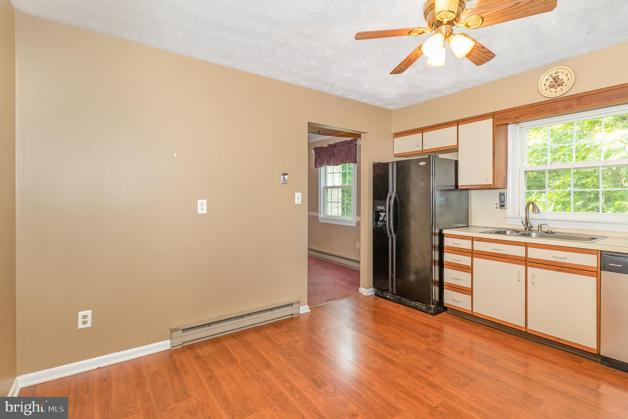 3232 Ridgeway Road Harrisburg, PA 17109 - Photo 8 of 35 Gallery Image 8