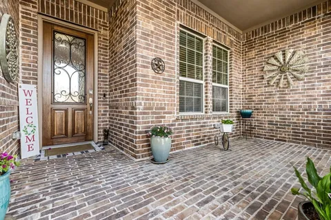 $549,000 | 1601 Abercorn Lane, Aubrey, TX 76227