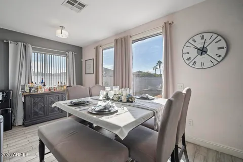 $430,000 | 7218 South 40th Lane, Phoenix, AZ 85041