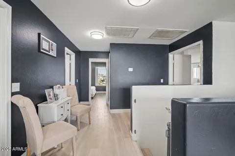 $430,000 | 7218 South 40th Lane, Phoenix, AZ 85041