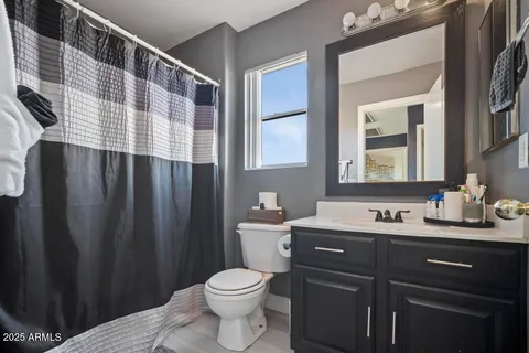 $430,000 | 7218 South 40th Lane, Phoenix, AZ 85041