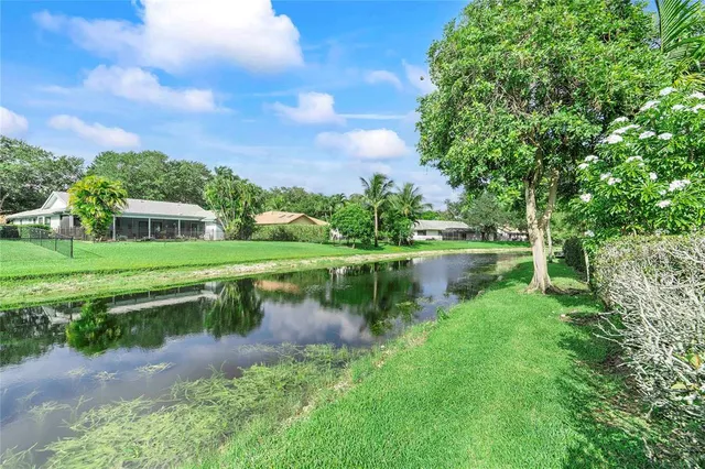 $3,350 | 10856 Cypress Glen Drive, Unit 10856, Coral Springs, FL 33071