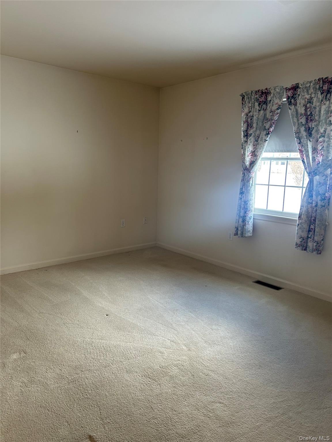 2 Scism Circle Red Hook, NY 12571 - Photo 18 of 29 an empty room with windows