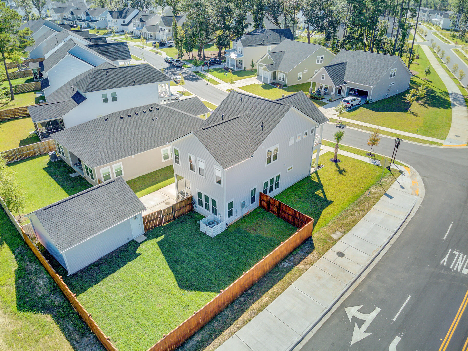 254 Red Blf Street Summerville, SC 29483 - Photo 3 of 67 huge yard