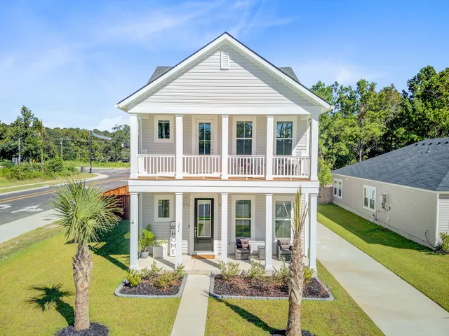 $419,900 | 254 Red Blf Street, Summerville, SC 29483