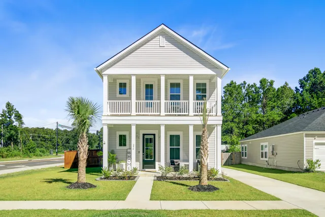 $419,900 | 254 Red Blf Street, Summerville, SC 29483