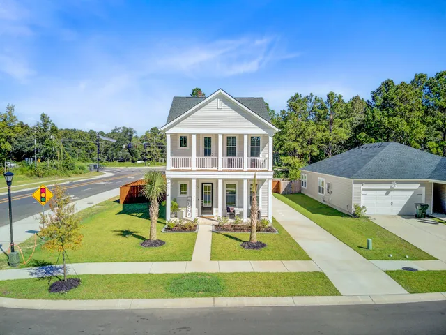 $419,900 | 254 Red Blf Street, Summerville, SC 29483