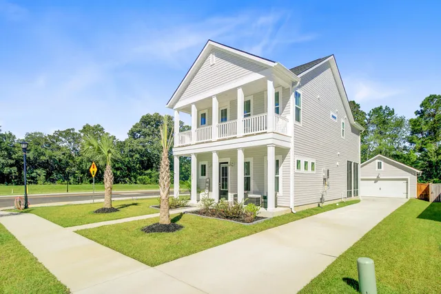 $419,900 | 254 Red Blf Street, Summerville, SC 29483