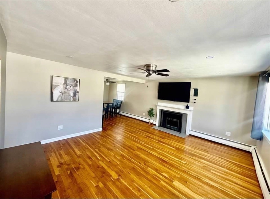 18 Dana Road Peabody, MA 01960 - Photo 6 of 28