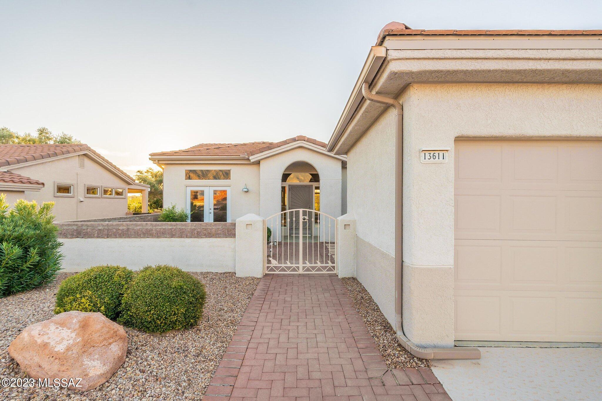 13611 North Pima Spring Way Oro Valley, AZ 85755 - Photo 9 of 49