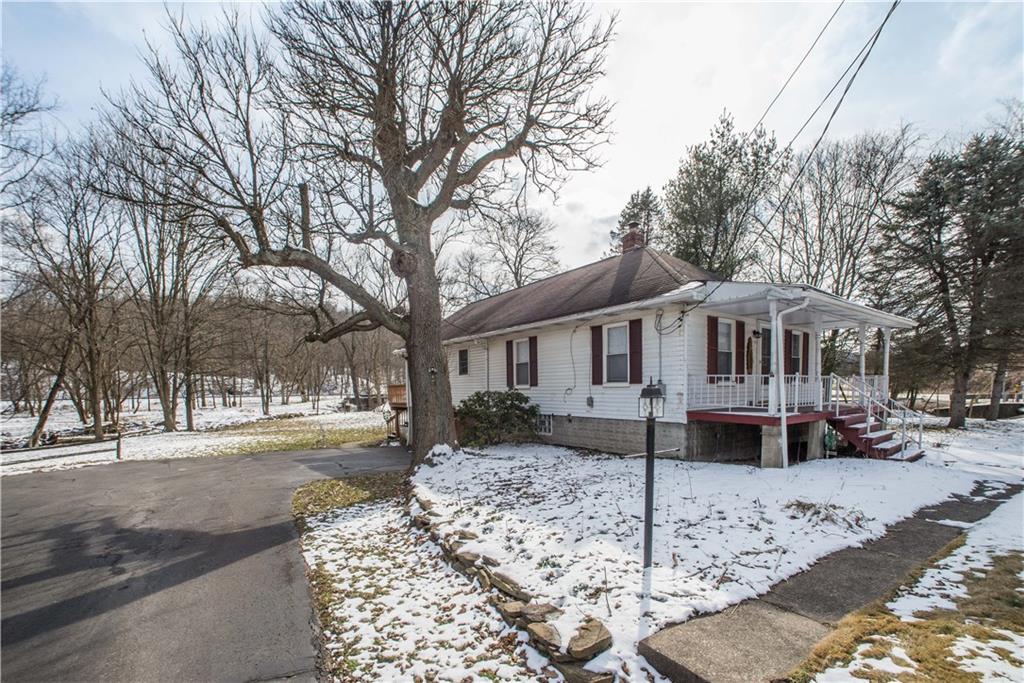 634 Venetia Road Venetia, PA 15367 - Photo 2 of 25 Gallery Image 2