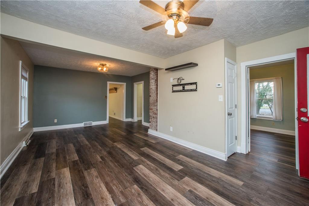 634 Venetia Road Venetia, PA 15367 - Photo 5 of 25 Gallery Image 5