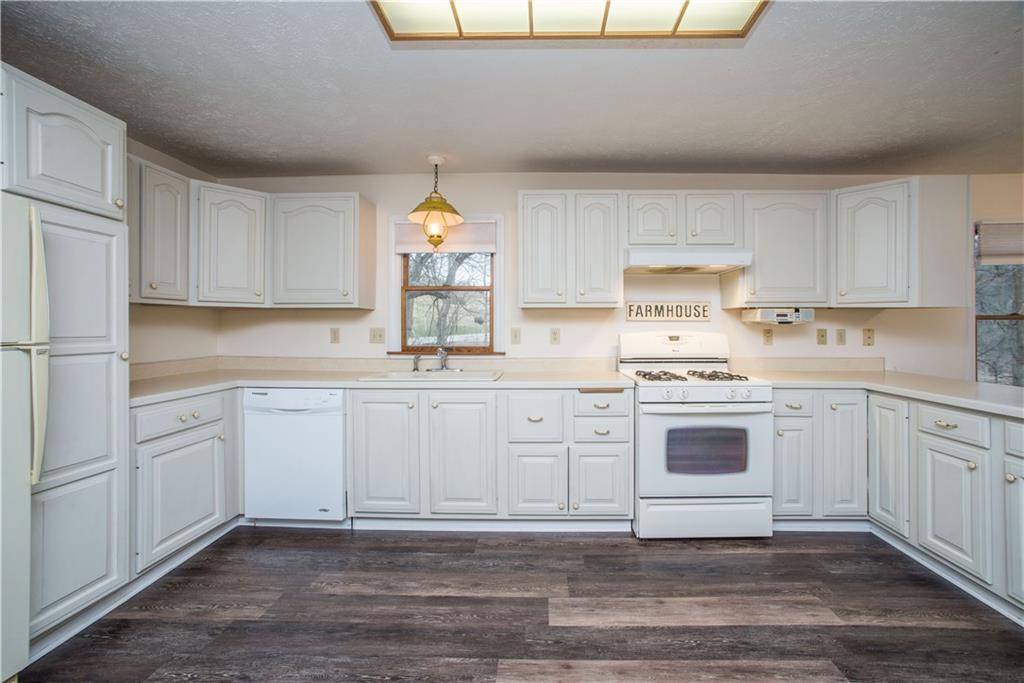 634 Venetia Road Venetia, PA 15367 - Photo 6 of 25 Gallery Image 6