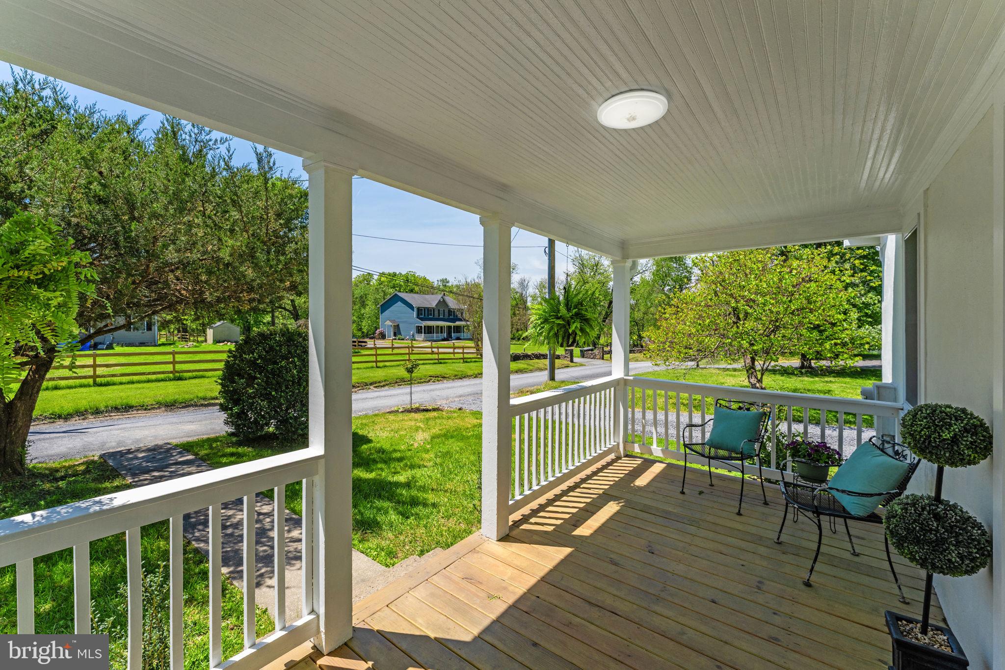 33960 Welbourne Road Upperville, VA 20184 - Photo 5 of 43 Charming porch with serene views.