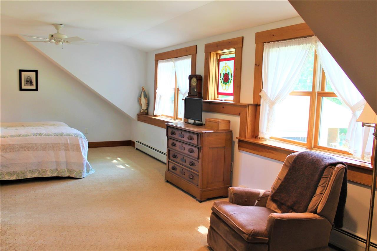 236 Mountain Road Newbury, NH 03255 - Photo 14 of 20 Gallery Image 14