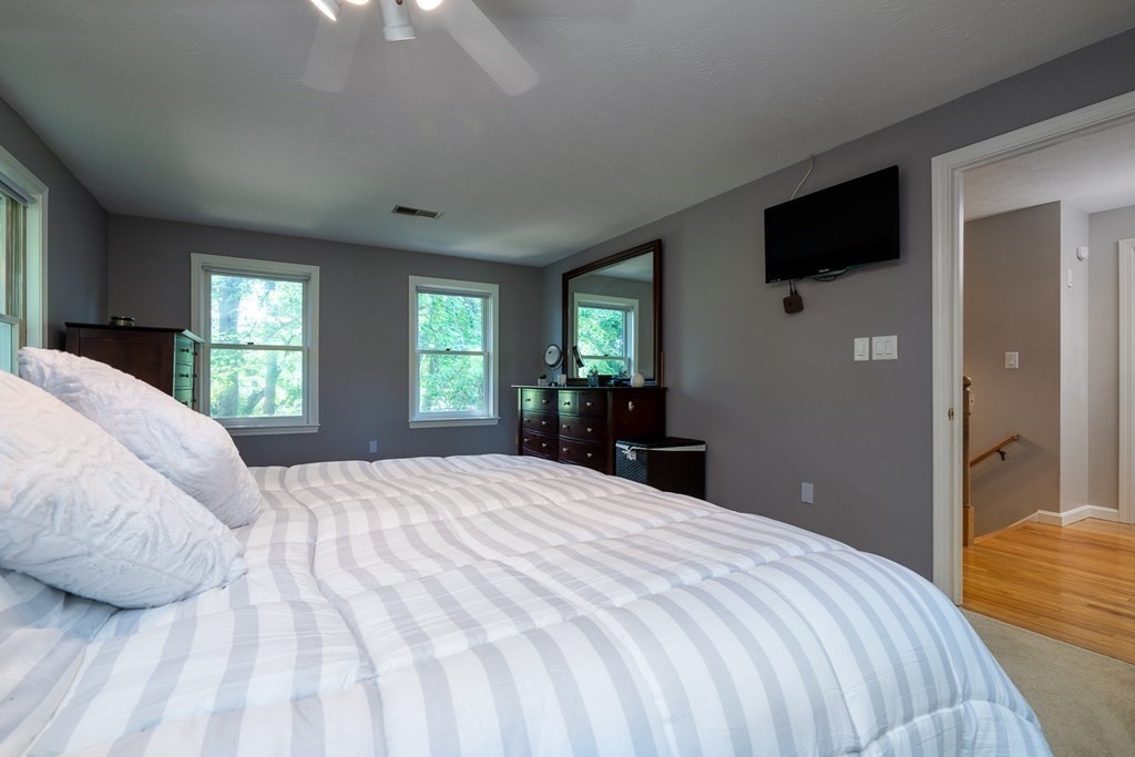 37 Unicorn Circle Amesbury, MA 01913 - Photo 22 of 35