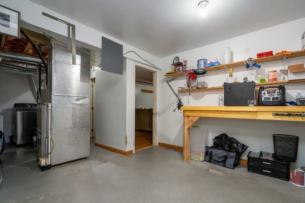 37 Unicorn Circle Amesbury, MA 01913 - Photo 29 of 35