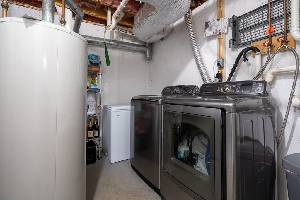 37 Unicorn Circle Amesbury, MA 01913 - Photo 31 of 35