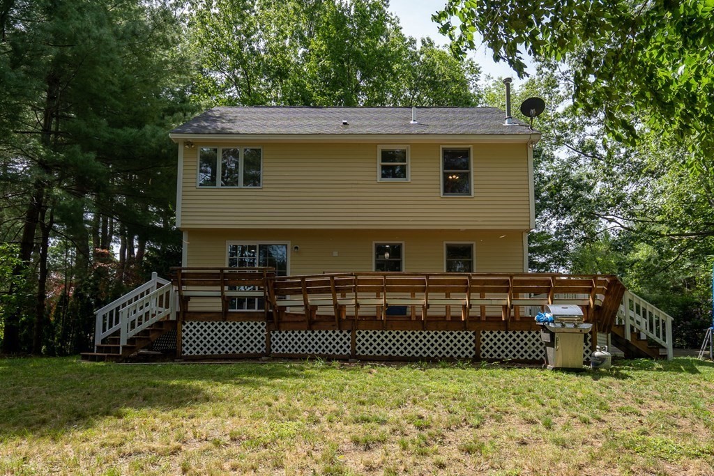 37 Unicorn Circle Amesbury, MA 01913 - Photo 5 of 35