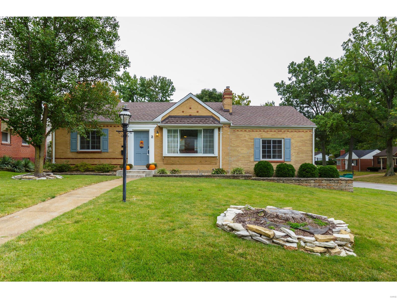 2 Springbrook Place St. Louis, MO 63119 - Photo 1 of 41 Gallery Image 1