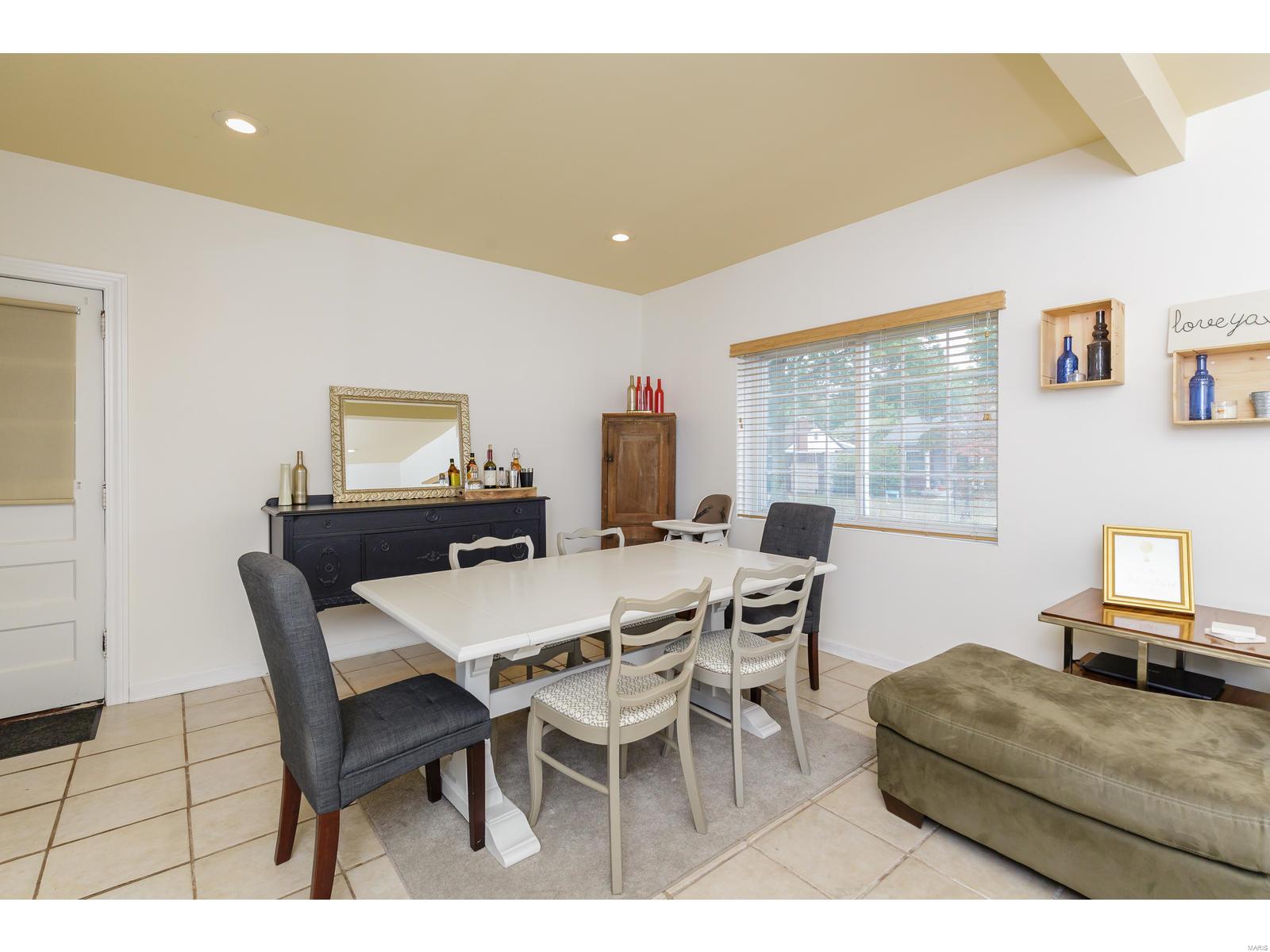 2 Springbrook Place St. Louis, MO 63119 - Photo 11 of 41 Gallery Image 11