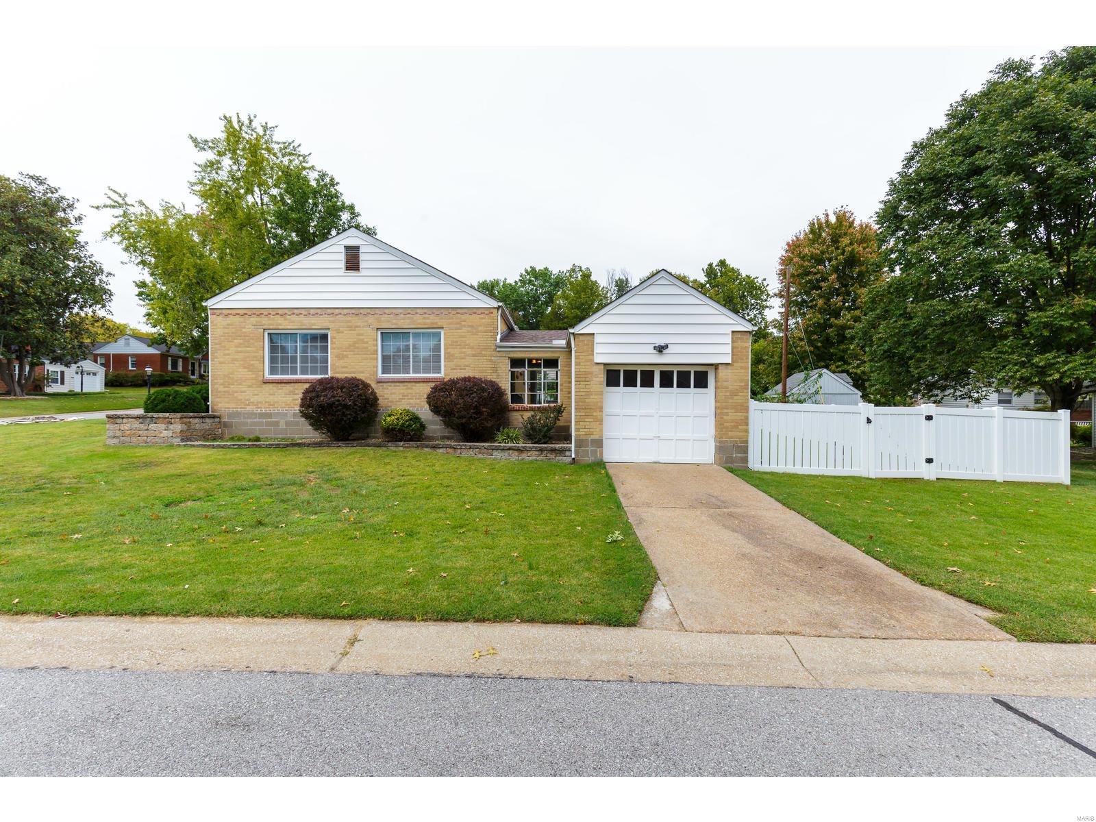 2 Springbrook Place St. Louis, MO 63119 - Photo 34 of 41 Gallery Image 34