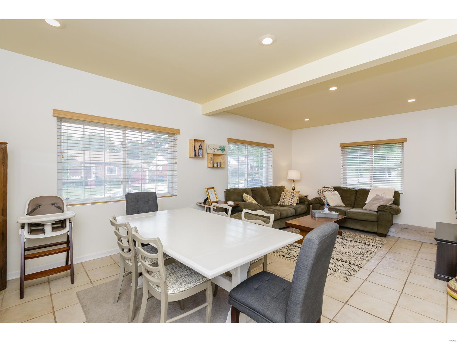 2 Springbrook Place St. Louis, MO 63119 - Photo 10 of 41 Gallery Image 10