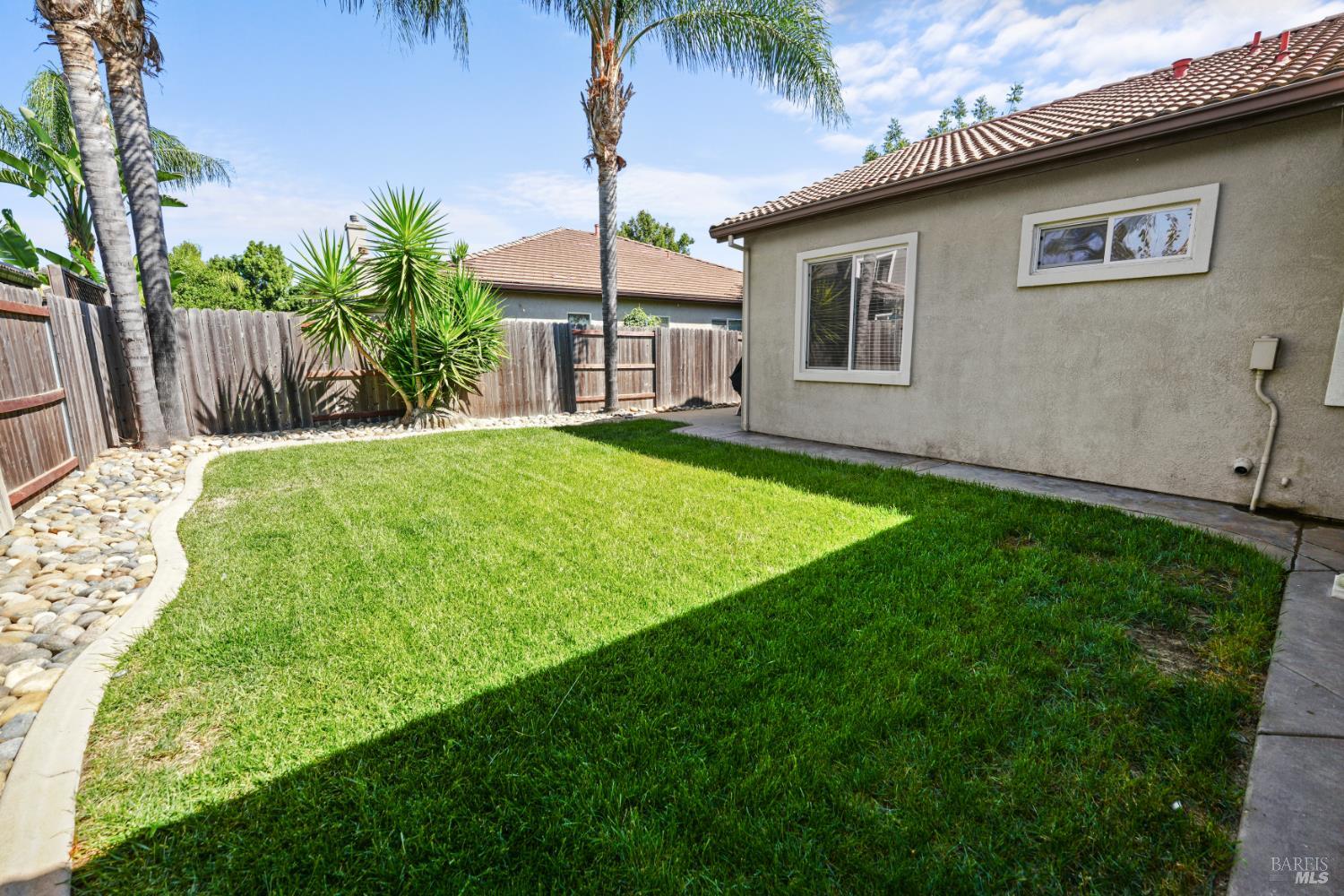 365 Rennert Way Dixon, CA 95620 - Photo 22 of 47 Gallery Image 22
