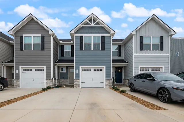 $239,000 | 101 B Bullpen Court, Unit B, Clarksville, TN 37042