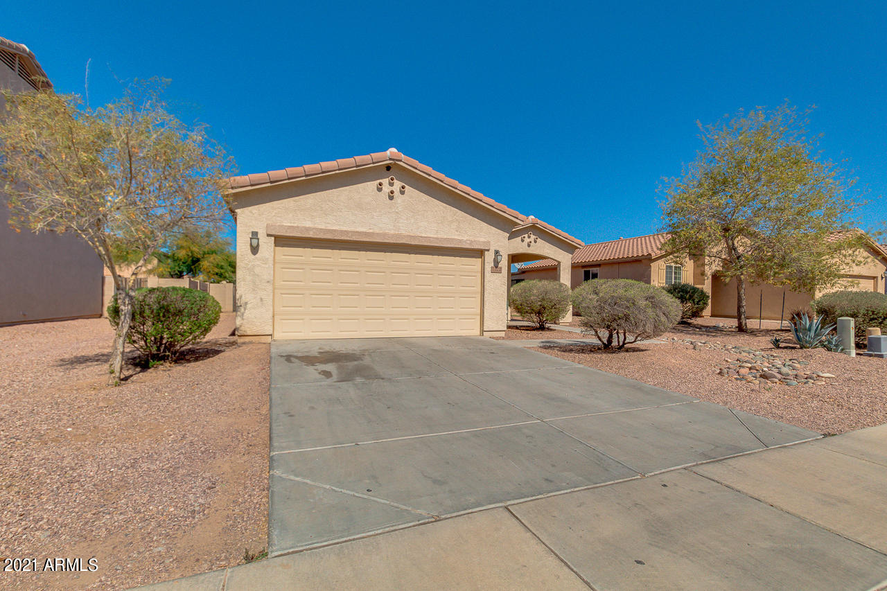 7322 West Darrel Road Laveen, AZ 85339 - Photo 3 of 32 03-Darrel
