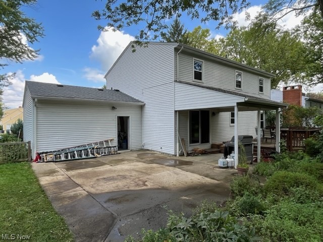 934 Andrews Road Medina, OH 44256 - Photo 23 of 27 Rear view of house featuring a patio