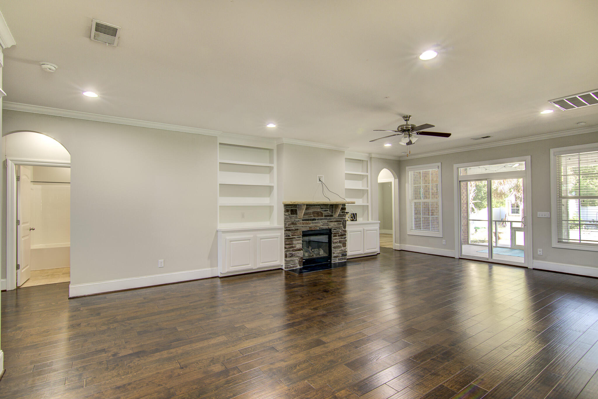 3109 Daufaskie Road Sumter, SC 29150 - Photo 8 of 41 1-25