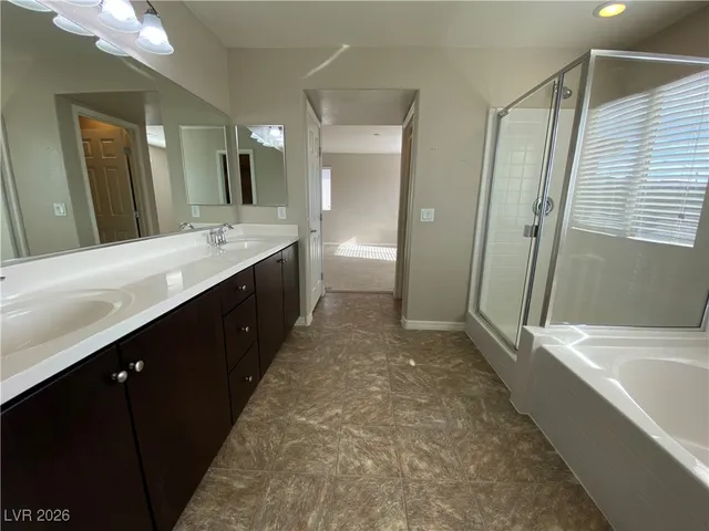 $2,350 | 8033 Ancient Oaks Avenue, Las Vegas, NV 89113