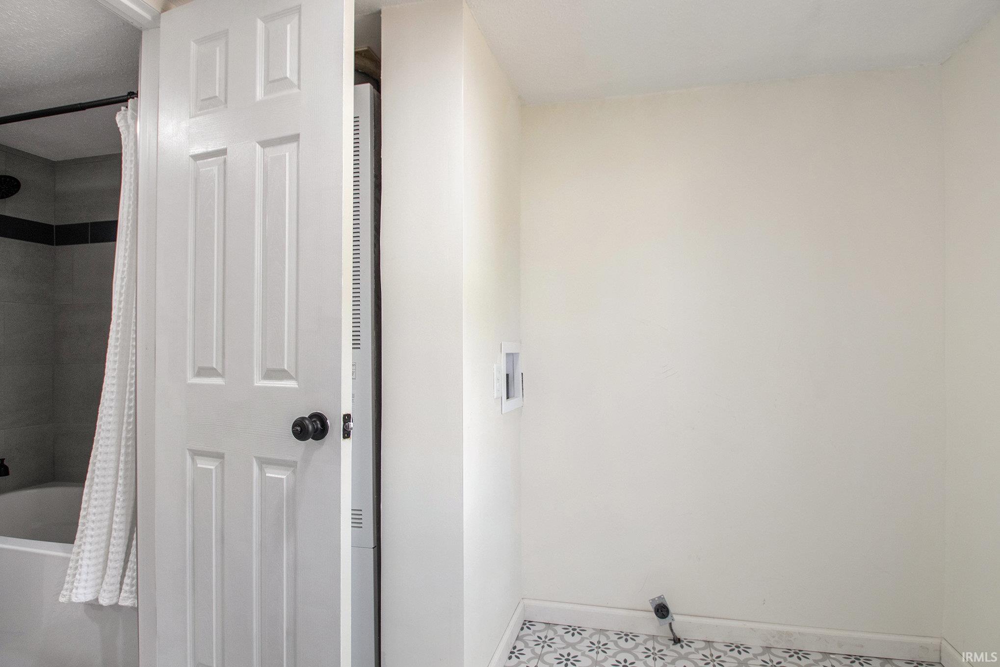 55927 Fir Road Mishawaka, IN 46545 - Photo 19 of 23 Gallery Image 19