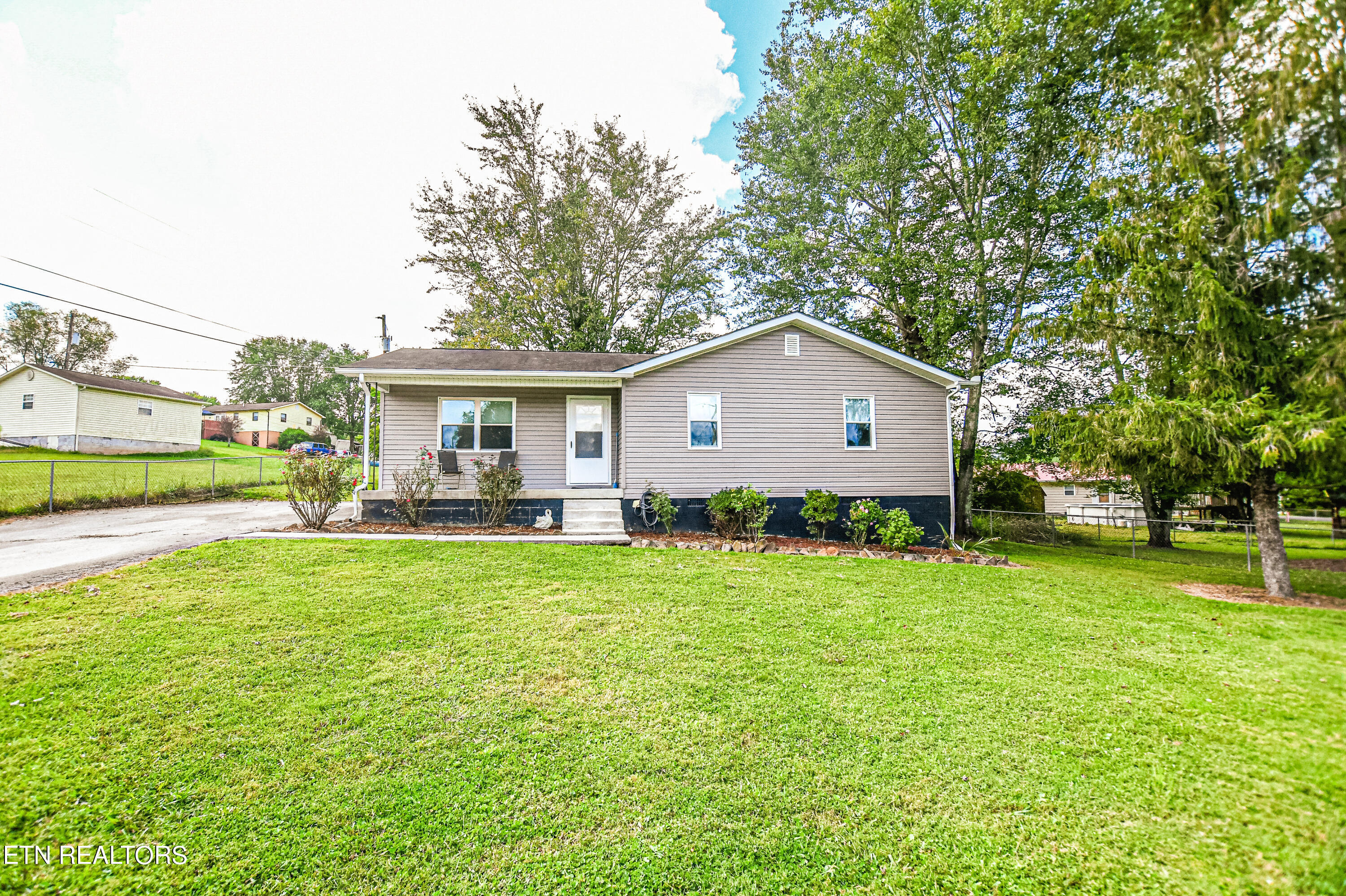 118 Sandy Hill Road La Follette, TN 37766 - Photo 1 of 2 Welcome Home