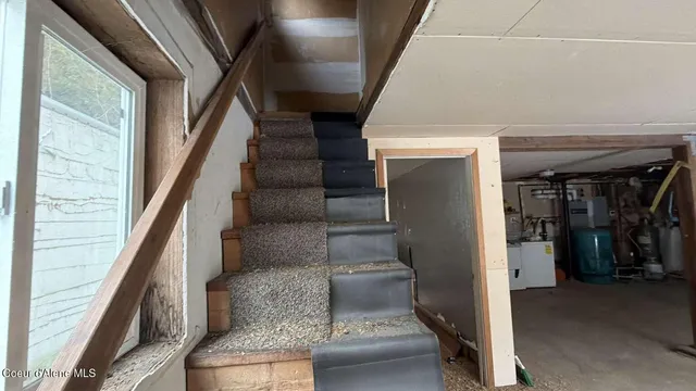 $349,900 | 849 West Gold Creek Ridge Road, Sandpoint, ID 83864