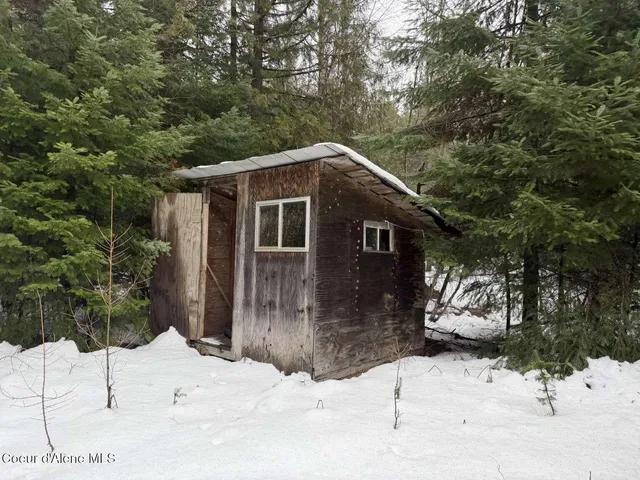 $349,900 | 849 West Gold Creek Ridge Road, Sandpoint, ID 83864