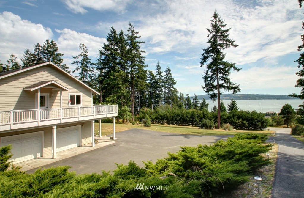 2363 Strawberry Point Road Oak Harbor, WA 98277 - Photo 1 of 24 Gallery Image 1