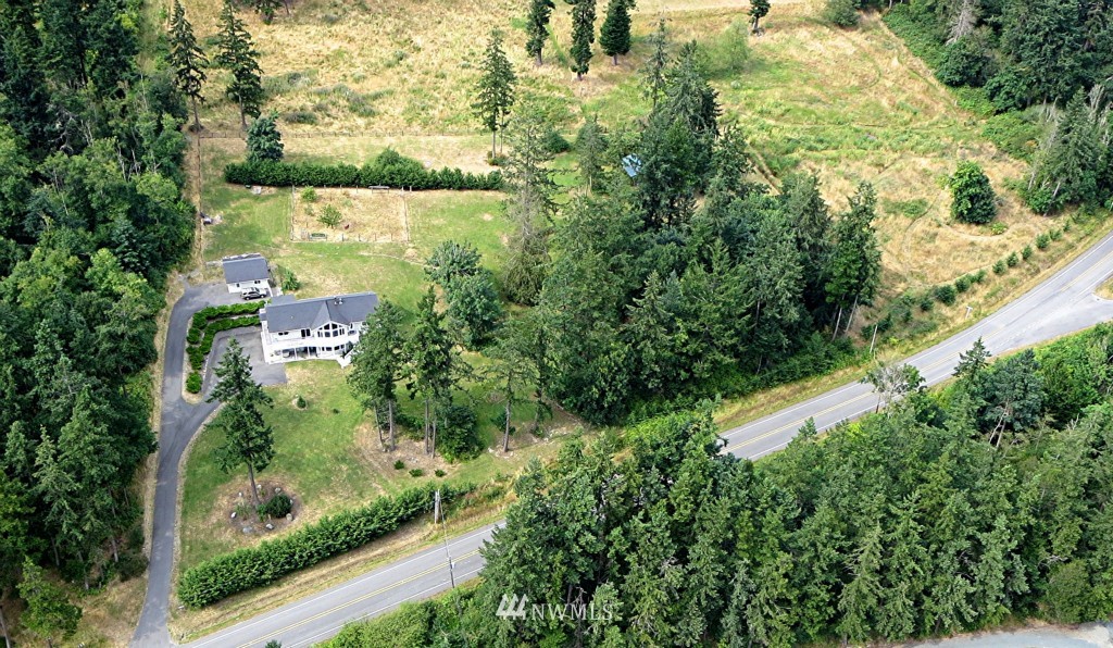 2363 Strawberry Point Road Oak Harbor, WA 98277 - Photo 20 of 24 Gallery Image 20