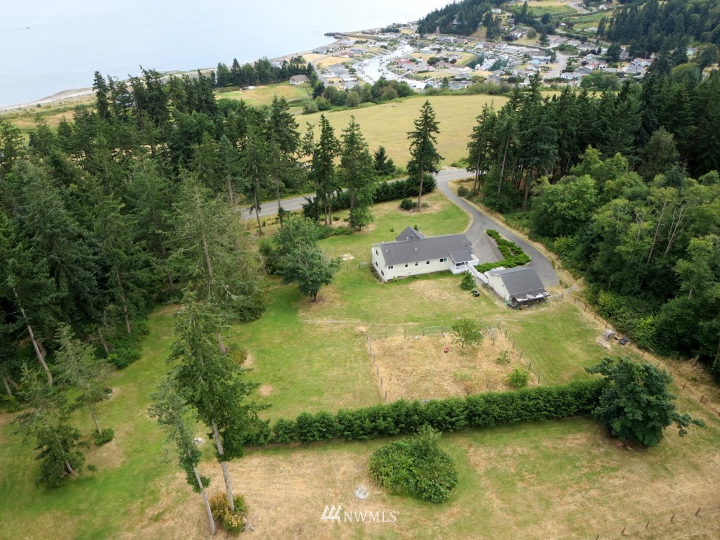 2363 Strawberry Point Road Oak Harbor, WA 98277 - Photo 23 of 24 Gallery Image 23