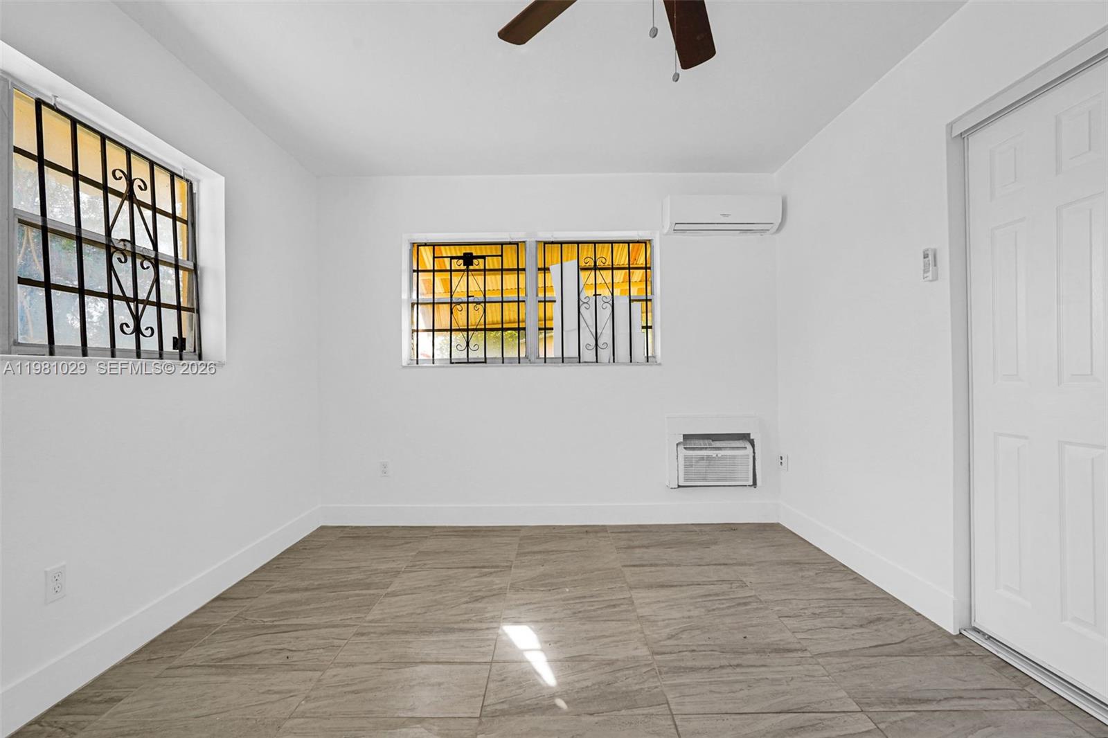 14602 Northeast 14th Avenue, Unit 1 Miami, FL 33161 - Photo 20 of 34